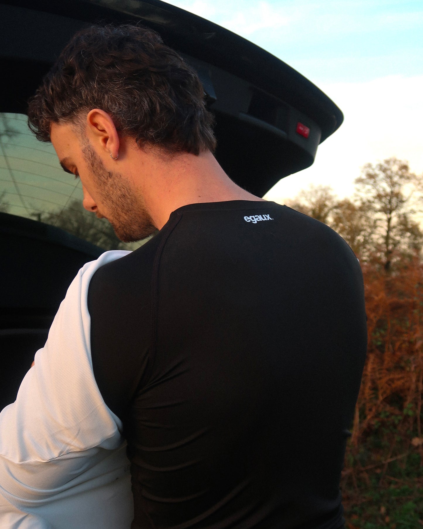 T-shirt compression noir athletics club manche longue